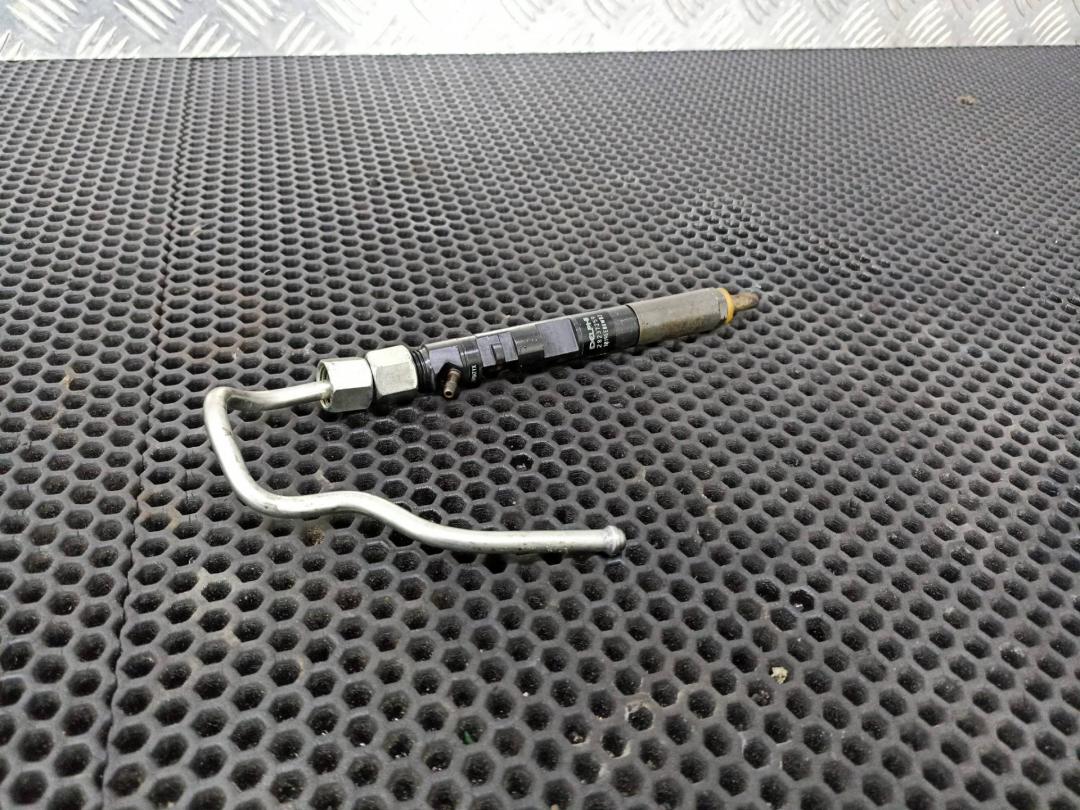 форсунка Renault Duster 1 поколение 2015, 166000897 - фото №1