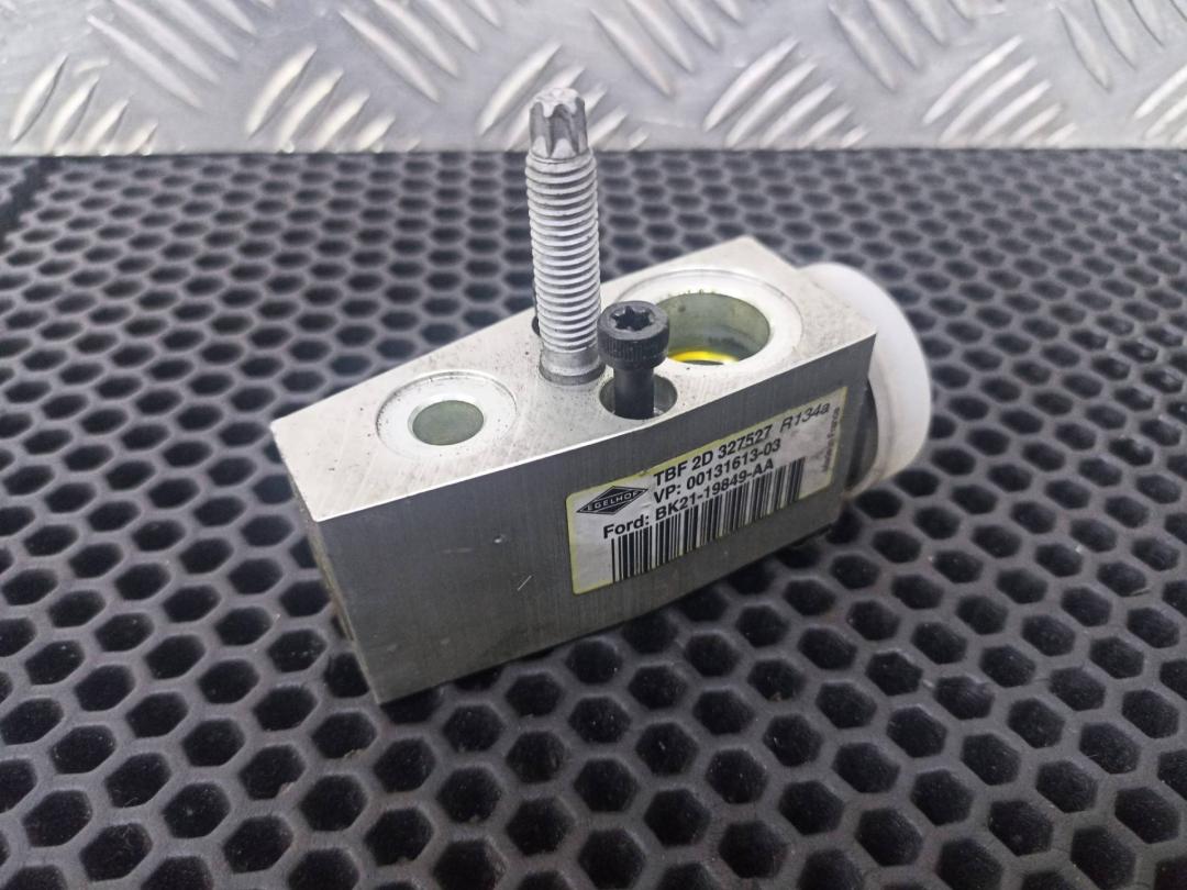 расширительный клапан кондиционера Ford Transit Custom 1 поколение 2016, BK2119849AA - фото №1