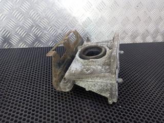 кронштейн двигателя Renault Master 2 поколение [рестайлинг] 2009, 8200712192