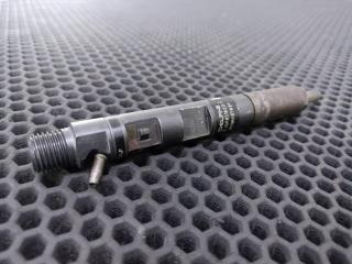 форсунка Renault Clio 3 поколение 2009, 1.5 л., 8200815416, H8200421897