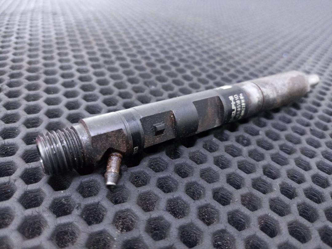 форсунка Renault Clio 3 поколение 2009, 1.5 л., H8200421897, 8200676774 - фото №1