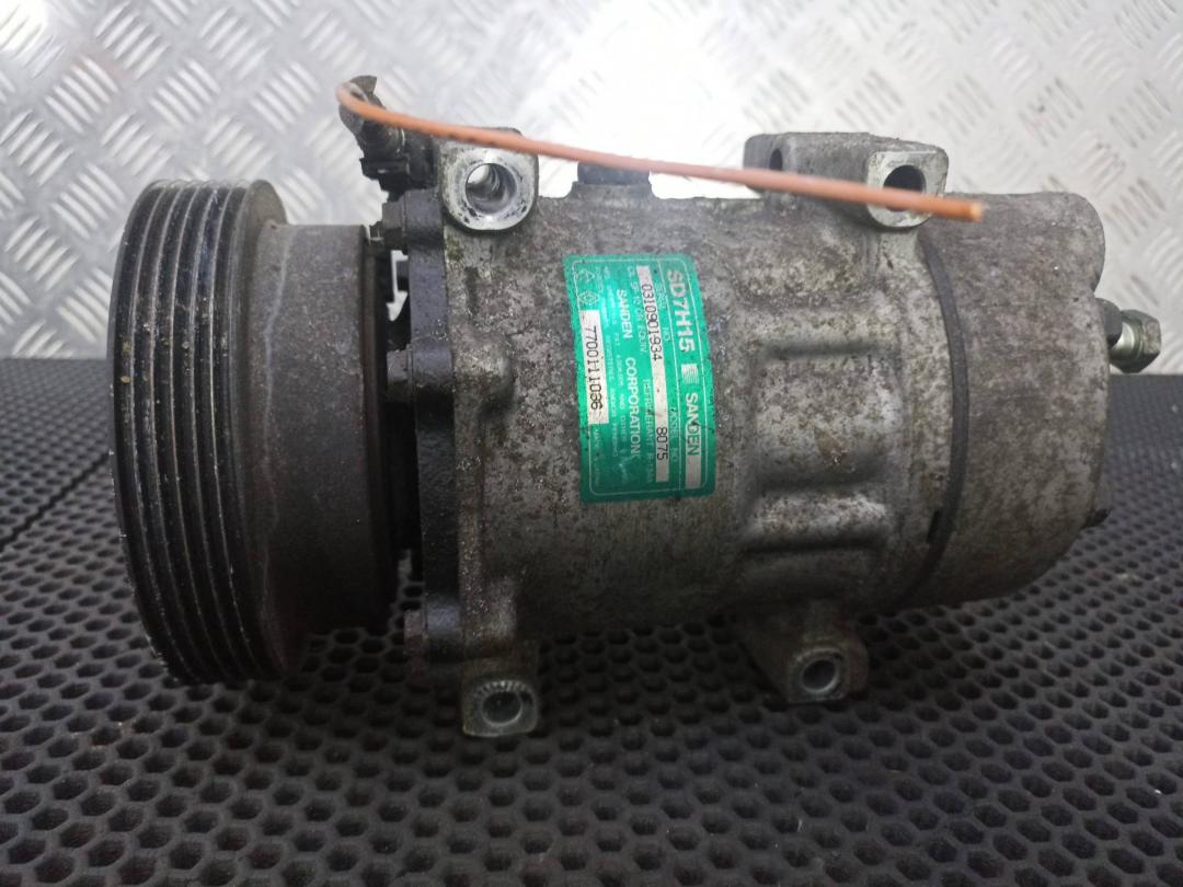 компрессор кондиционера Renault Laguna 2 поколение 2004, 7700111036 - фото №1