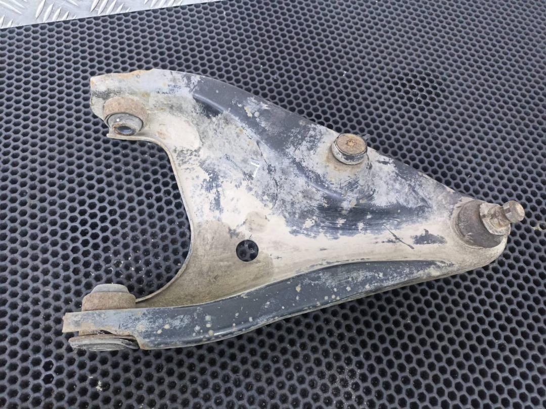 рычаг передний левый Renault Logan 1 поколение 2009, TC1729 - фото №1