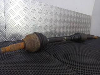 полуось передняя правая (приводной вал, ШРУС) Renault Trafic 2 поколение 2006, 8200452269