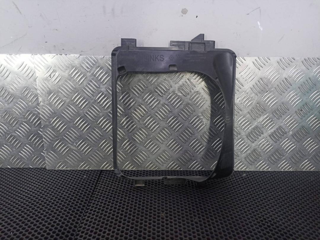 воздуховод (дефлектор) радиатора Porsche Macan 1 поколение 2018, 95B117339 - фото №1