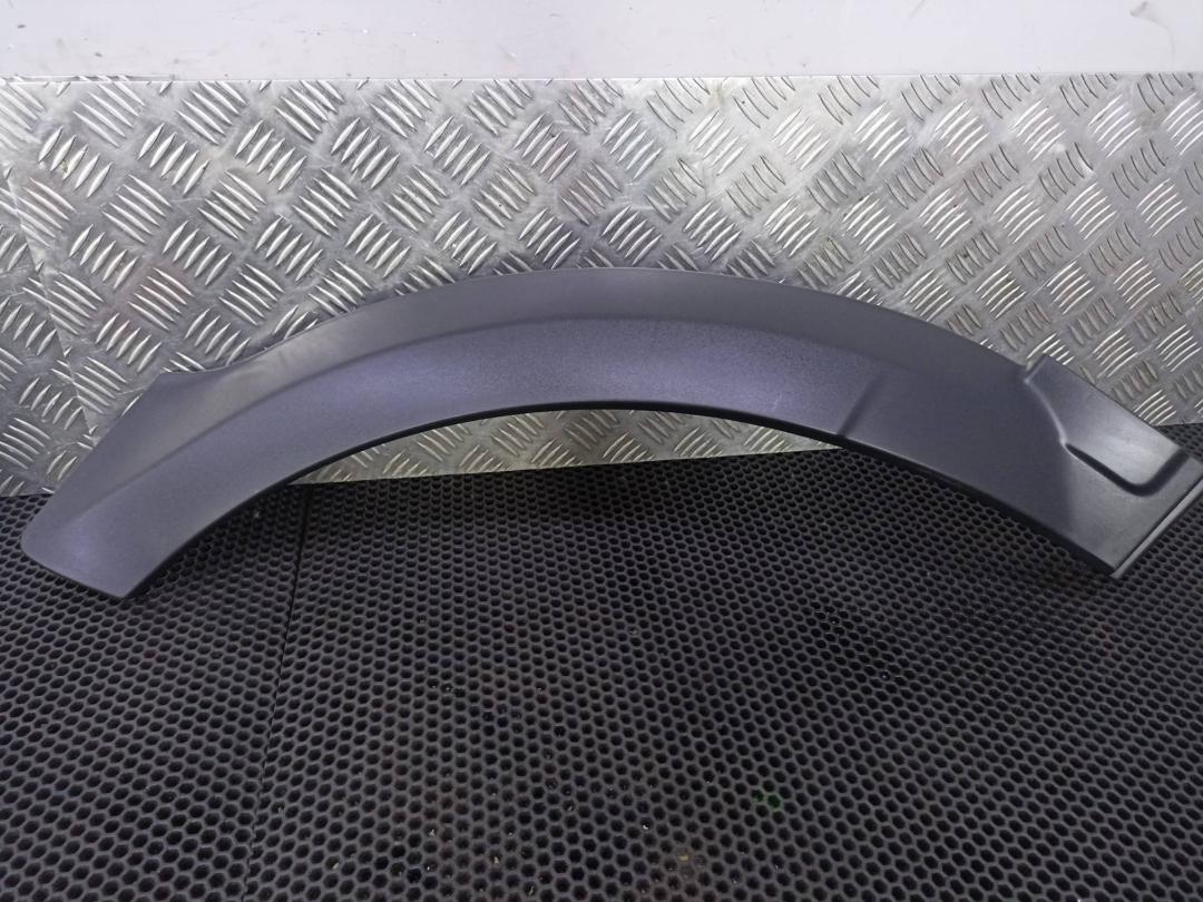 молдинг крыла Land Rover Range Rover Sport 2 поколение 2016, DK6228370A - фото №1