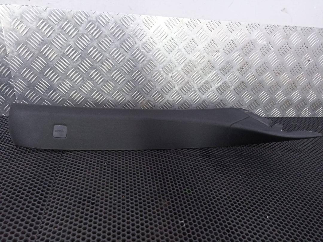 обшивка стойки Land Rover Range Rover Sport 2 поколение 2016, DK6203513A - фото №1