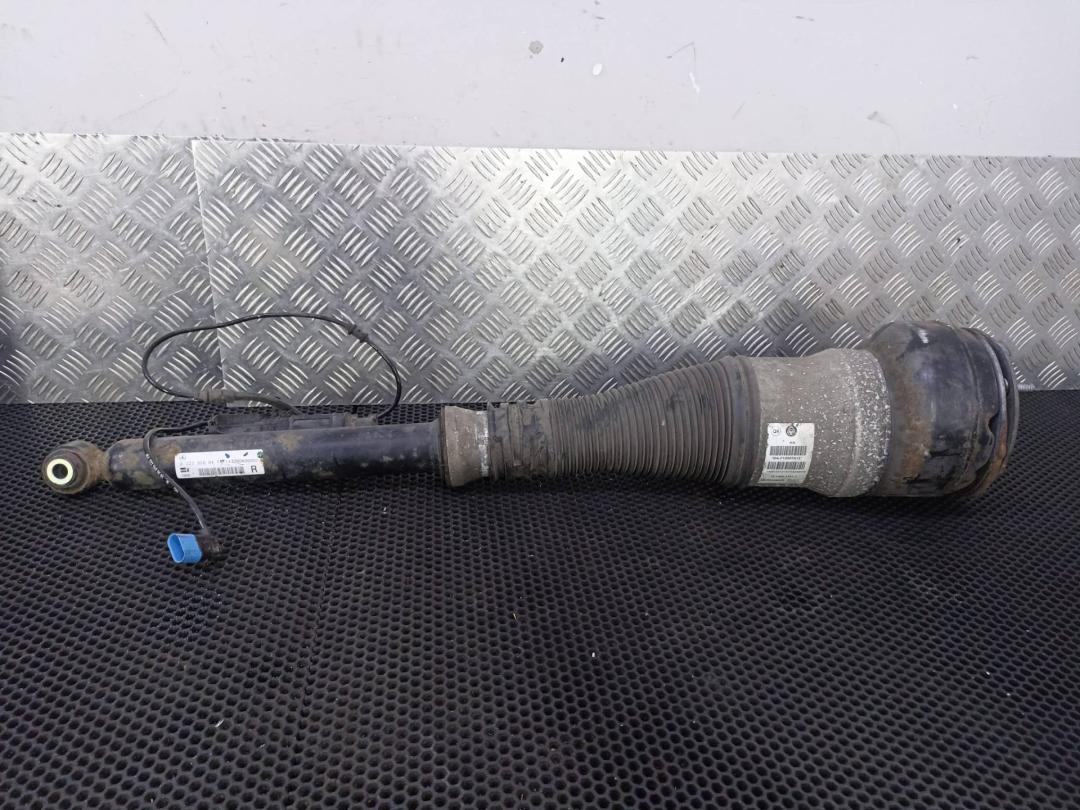 пневмостойка задняя Mercedes-Benz S-Класс W222/C217/A217 2016, A2223200413 - фото №1