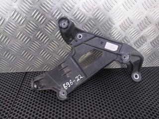 кронштейн (крепление) Mercedes-Benz S-Класс W222/C217/A217 2016, 3.0 л., M 276.824, бензин, A2225450348