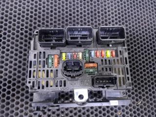 блок предохранителей Peugeot 307 1 поколение [рестайлинг] 2007, 9661682980