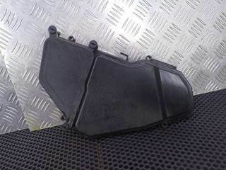 крышка блока предохранителей Volkswagen Touareg 2 поколение 2014, 7L0937576B