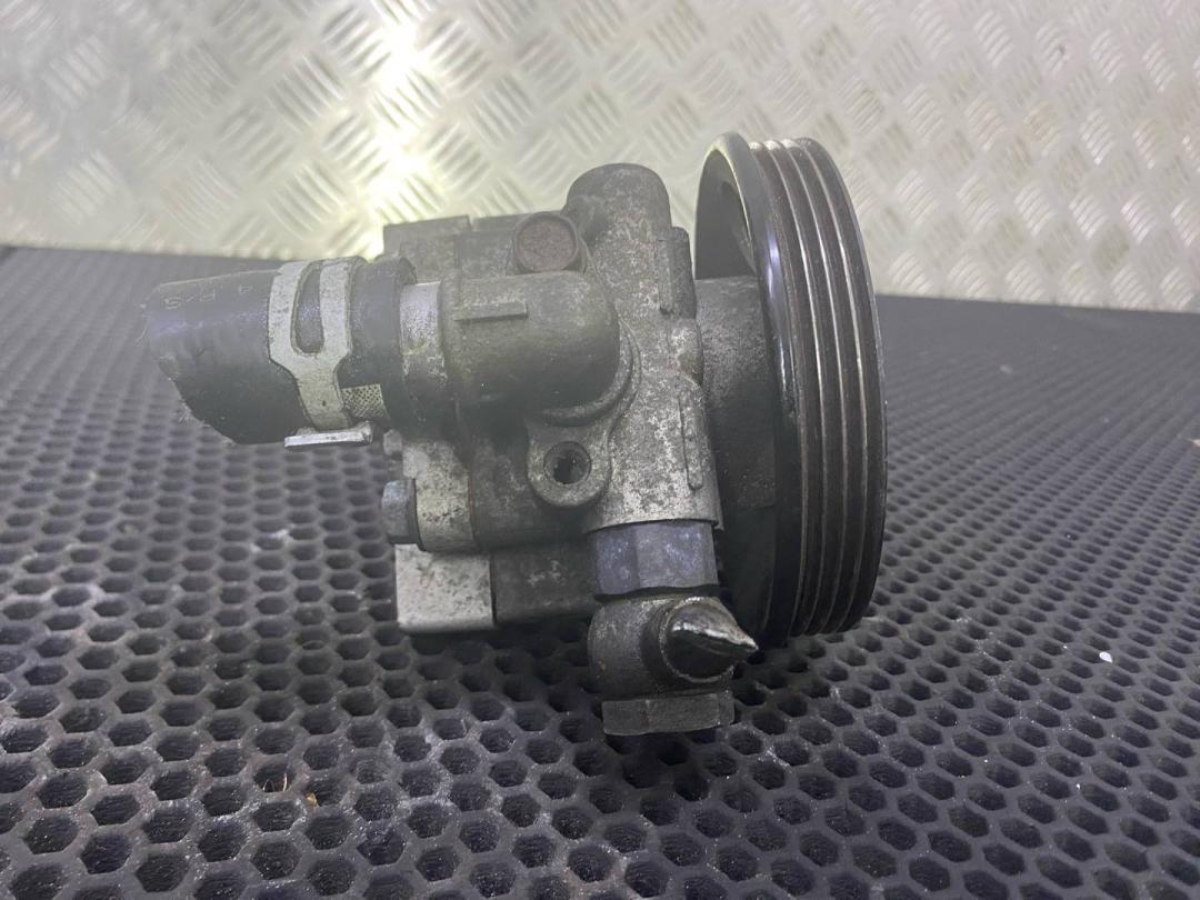 насос гидроусилителя руля Opel Insignia 1 поколение (A) 2011, 13309333 - фото №1