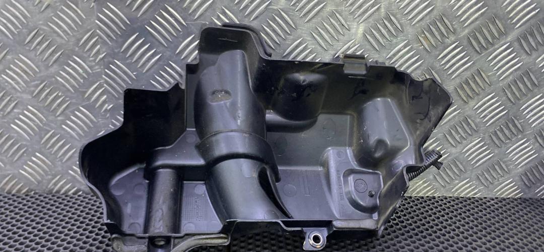 патрубок интеркулера Renault Scenic 2 поколение 2004, 8200549100 - фото №1