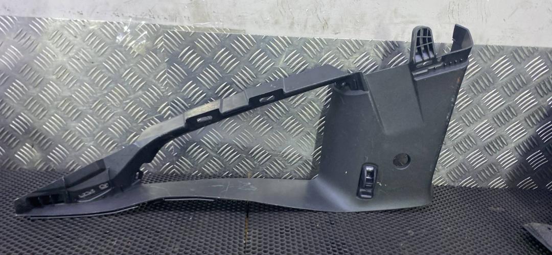 обшивка стойки Ford Mustang 6 поколение S550, FR3B6351986 - фото №1