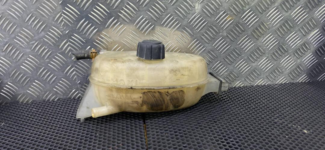 бачок расширительный Renault Trafic 2 поколение 2006, 7700312900 - фото №1