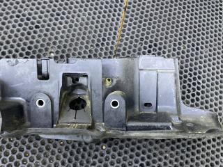 кронштейн (крепление) Renault Megane 1 поколение [рестайлинг] (1999 - 2003), 175B15849R