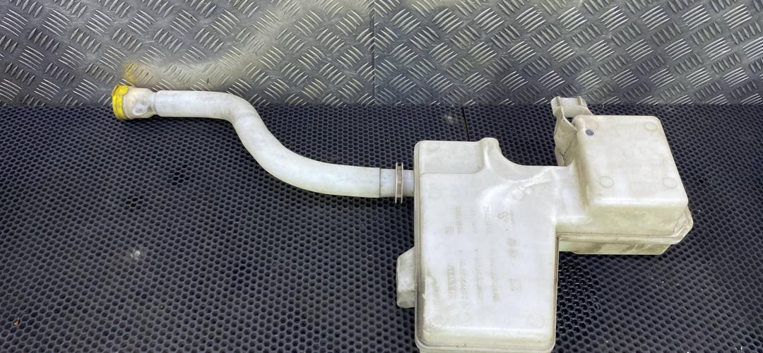 бачок омывателя Opel Vivaro B 2015, 93867990 - фото №1