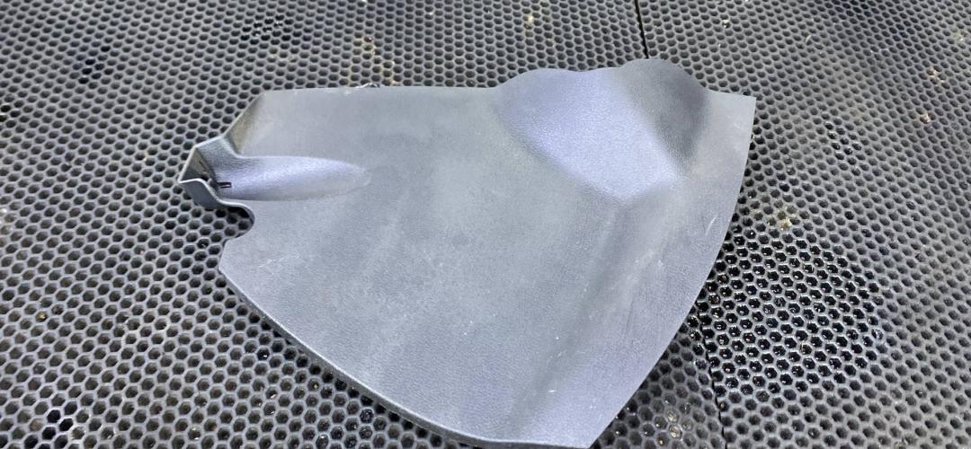 накладка на торпедо (консоль) Opel Vivaro B (2014 - 2018), 689214361R - фото №1