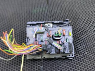 блок предохранителей Citroen C4 1 поколение 2008, 9664055780