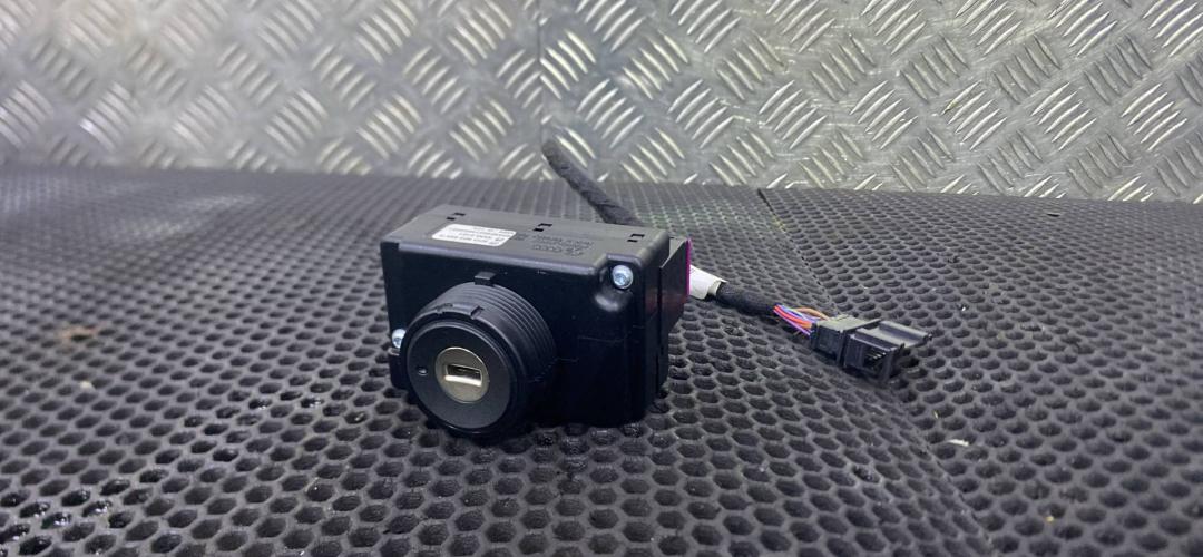 замок зажигания Volkswagen Touareg 1 поколение (2002 - 2007), 3D0905865H - фото №1