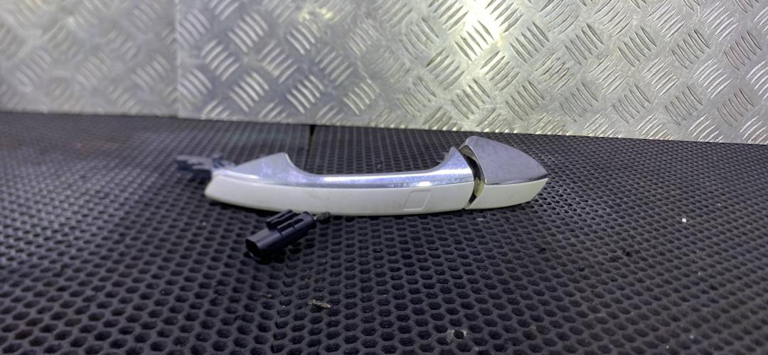 ручка наружная задняя левая Mercedes-Benz GLE W166 (2015 - 2018), A2047600520 - фото №1