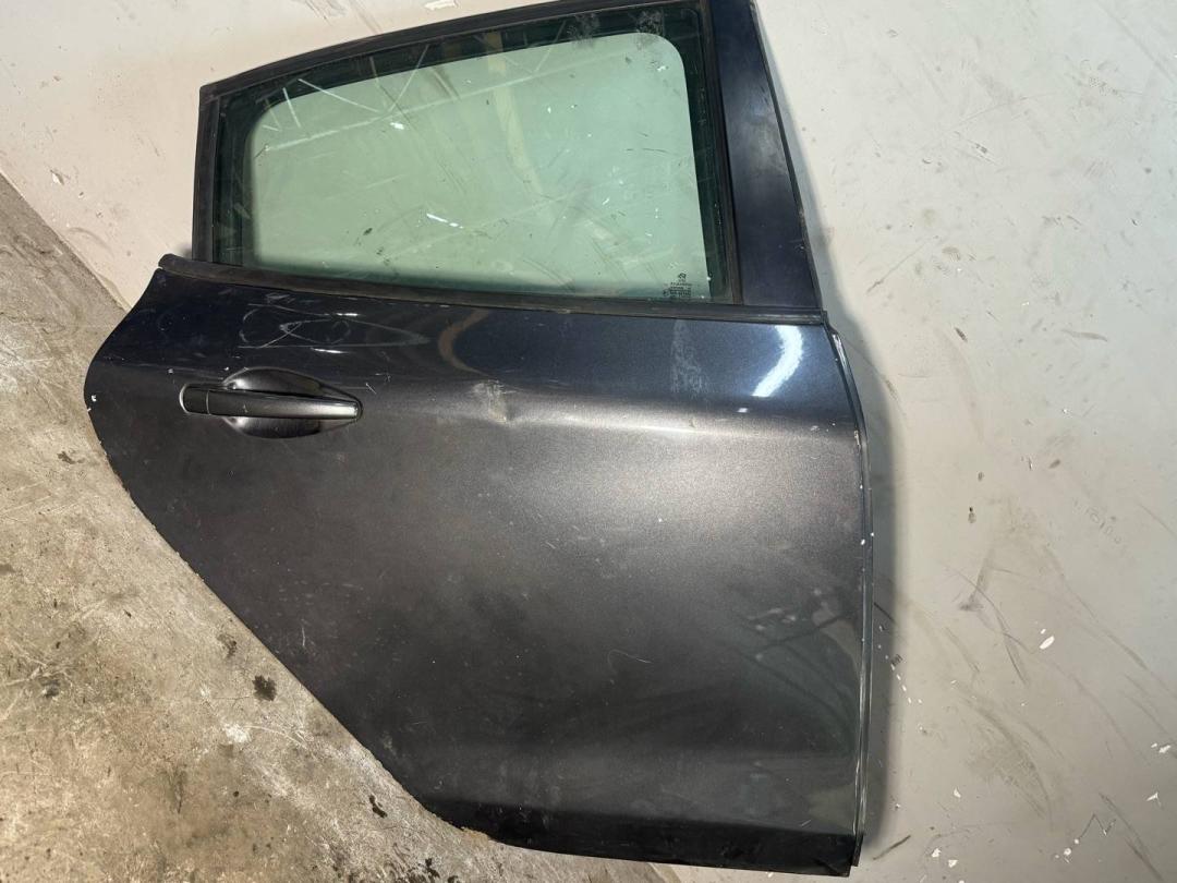 дверь задняя правая Peugeot 208 1 поколение 2014, 9671907480 - фото №1