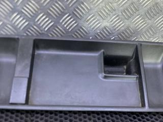 вещевой отсек Volkswagen Transporter T5 (2003 - 2009), 7H0857922