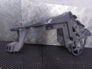 Крепление бампера заднего Renault Clio 3 поколение 2009, 8200583033