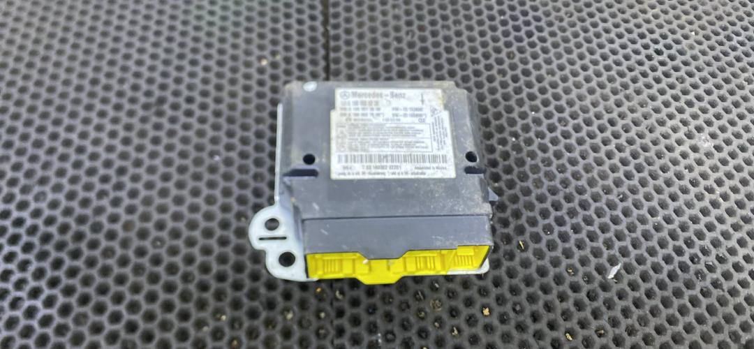 блок AirBag Mercedes-Benz GLE W166 (2015 - 2018), A1669000220 - фото №1