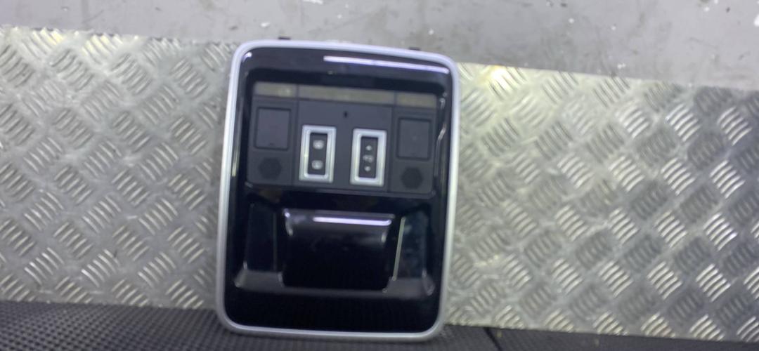 фонарь салона (плафон) Land Rover Range Rover Sport 2 поколение (2013 - 2017), JPLA-519A58-FB - фото №1