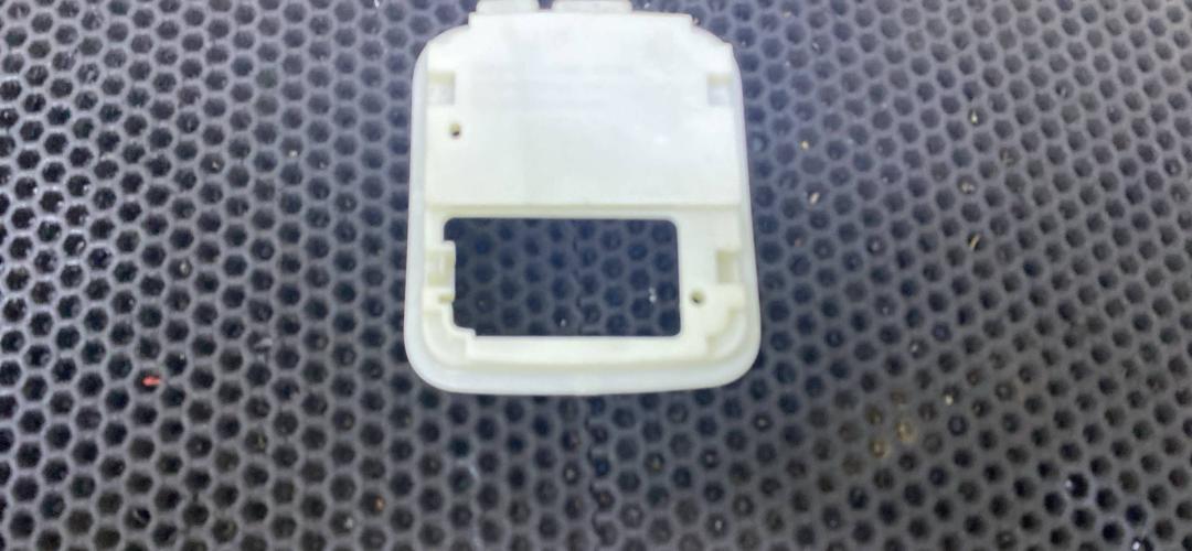 кронштейн (крепление) Land Rover Range Rover Sport 2 поколение (2013 - 2017), DPLA630E71-CA - фото №1