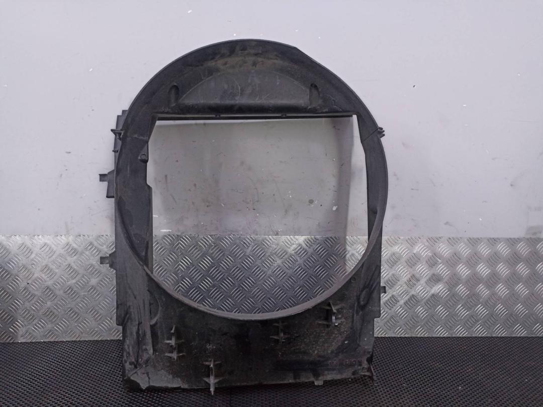 диффузор вентилятора Land Rover Range Rover Sport 1 поколение 2008, PGK500220 - фото №1