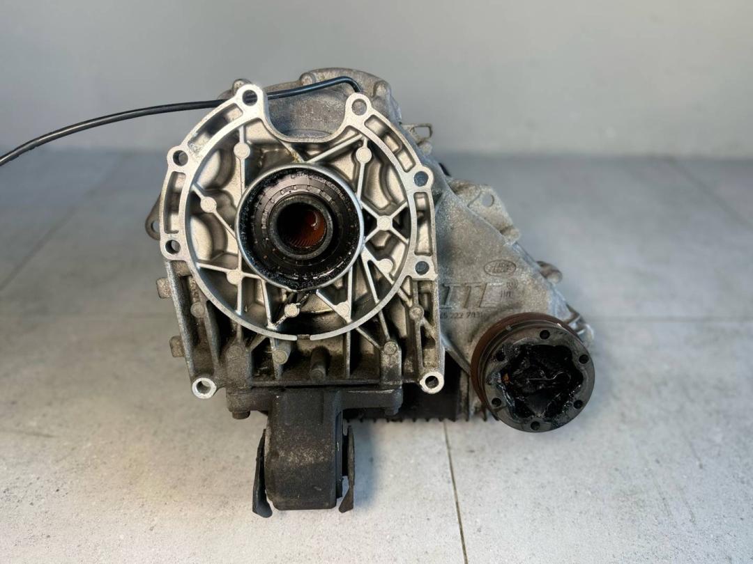 раздаточная коробка Land Rover Range Rover Sport 1 поколение 2008, 2.7 л., 276DT, дизель, LR045477 - фото №1