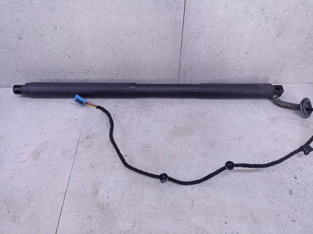 амортизатор крышки багажника (3-5 двери) Mercedes-Benz GLE Coupe C292 2018, A2928900400 - фото №1