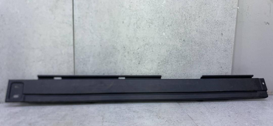 накладка двери (крышки) багажника Mercedes-Benz GLE W166 (2015 - 2018), A1666842700 - фото №1