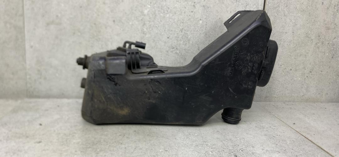 бачок омывателя Mercedes-Benz C-Класс W205/S205/C205 (2014 - 2018), A2058600860 - фото №1