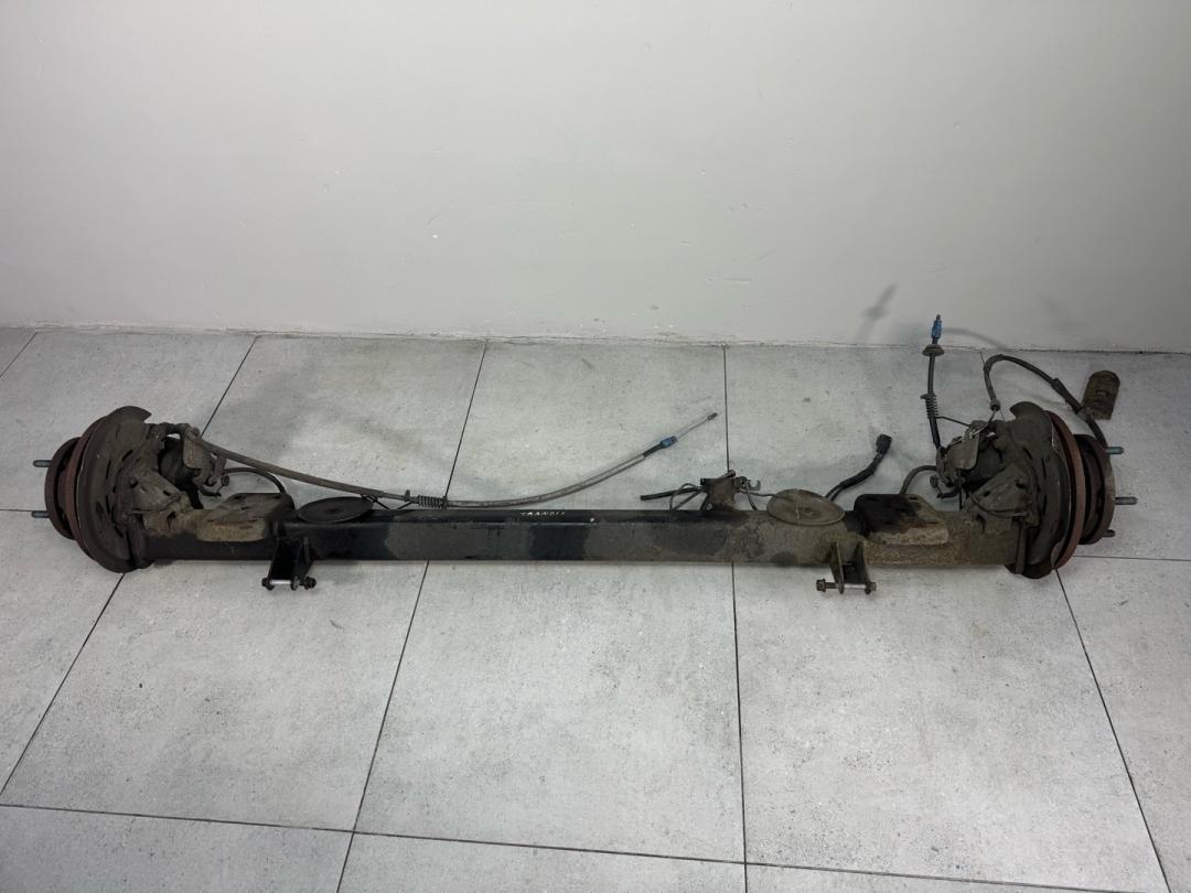 балка подвески задняя Ford Transit 8 поколение 2018, 2044747 - фото №1