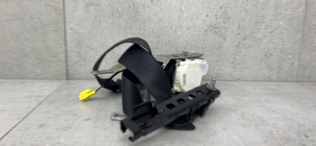 ремень безопасности Mercedes-Benz GLE Coupe C292 (2015 - 2019), A1668600088 - фото №1