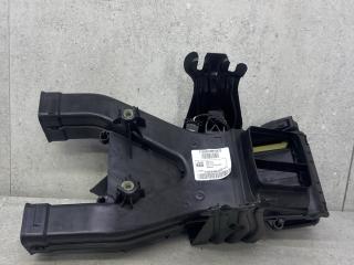 воздуховод Mercedes-Benz GLE Coupe C292 (2015 - 2019), A1668301600