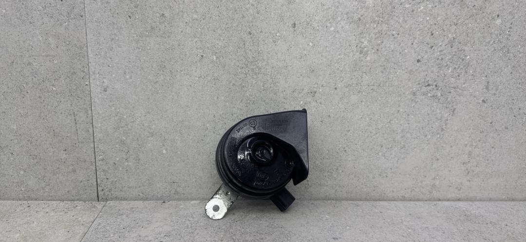 сигнал (клаксон) Ford Mustang 6 поколение S550, A046495 - фото №1