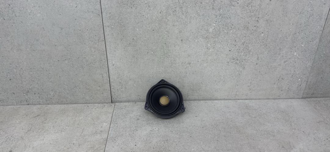 динамик Mercedes-Benz GLE W166 2018, A2318201302 - фото №1