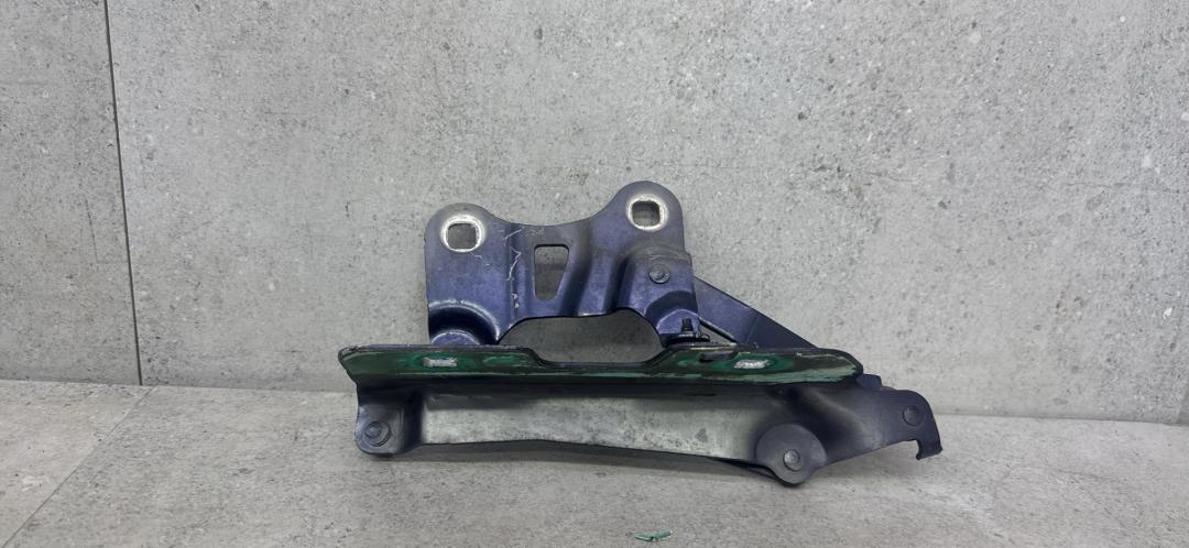 петля капота Land Rover Range Rover 4 поколение (2012 - 2017), CK52-16C826-AC - фото №1