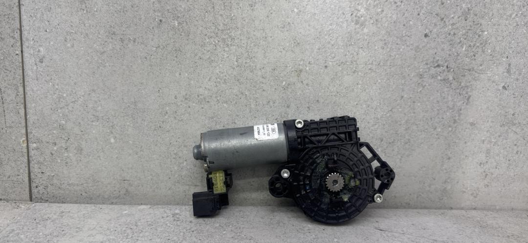 двигатель электролюка Mercedes-Benz GLC Coupe C253 (2016 - 2019), 0390200122 - фото №1