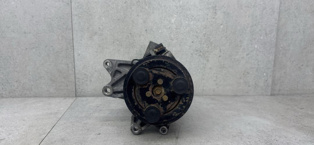 компрессор кондиционера Nissan Murano Z50 (2002 - 2008), 92600CA010 - фото №1