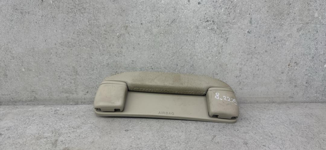 ручка внутренняя потолочная Jaguar XJ 3 поколение, 5100770004 - фото №1