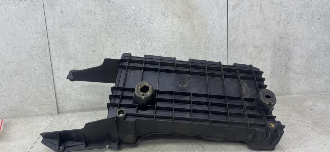 кожух аккумулятора Jaguar XJ 3 поколение, 2W9310764AG - фото №1