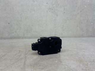 моторчик заслонки печки Mercedes-Benz S-Класс W222/C217/A217 [рестайлинг] 2017, ZBAT0059D01