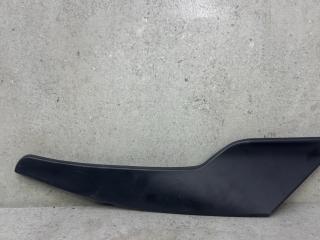 пластик Porsche Macan 1 поколение (2013 - 2019), 95B858927A