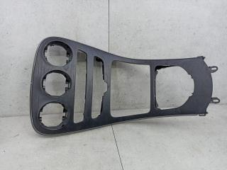 Декоративная накладка центральной консоли Mercedes-Benz C-Класс W205/S205/C205 2017, 4.0 л., M 177.980, бензин, A2056803601