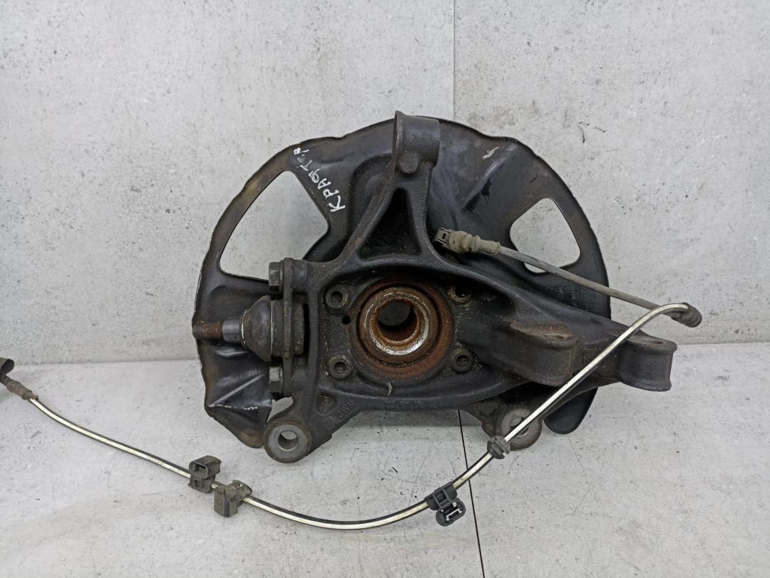 кулак поворотный левый Volkswagen Crafter 2 поколение 2021, 2N0407257B, 2N0407621D, 2N0615311 - фото №1